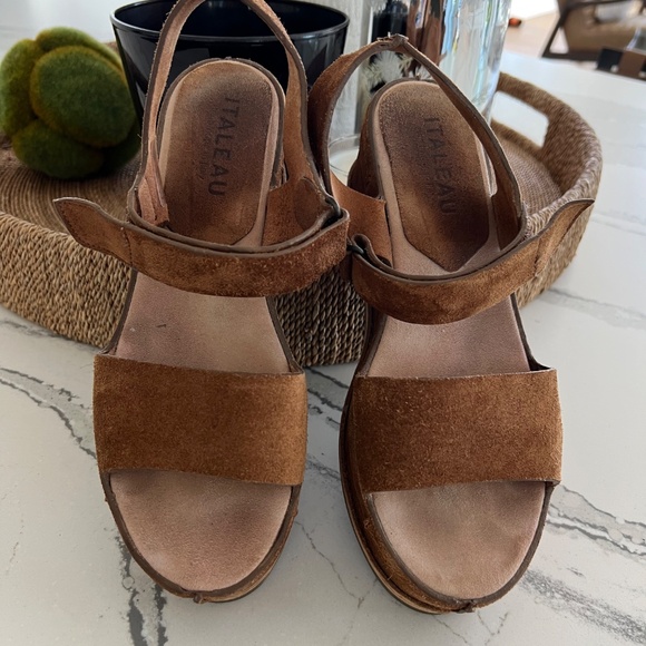 Italeau Handmade Platform Ankle Sandals Sz 38 - Picture 6 of 10